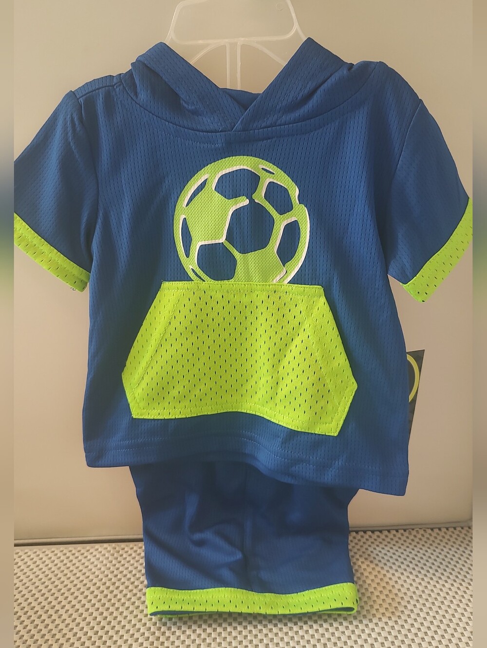 Baby Boys 6-9 Months Top with Hood Shorts Soccer Blue/green NWT Athletic Works